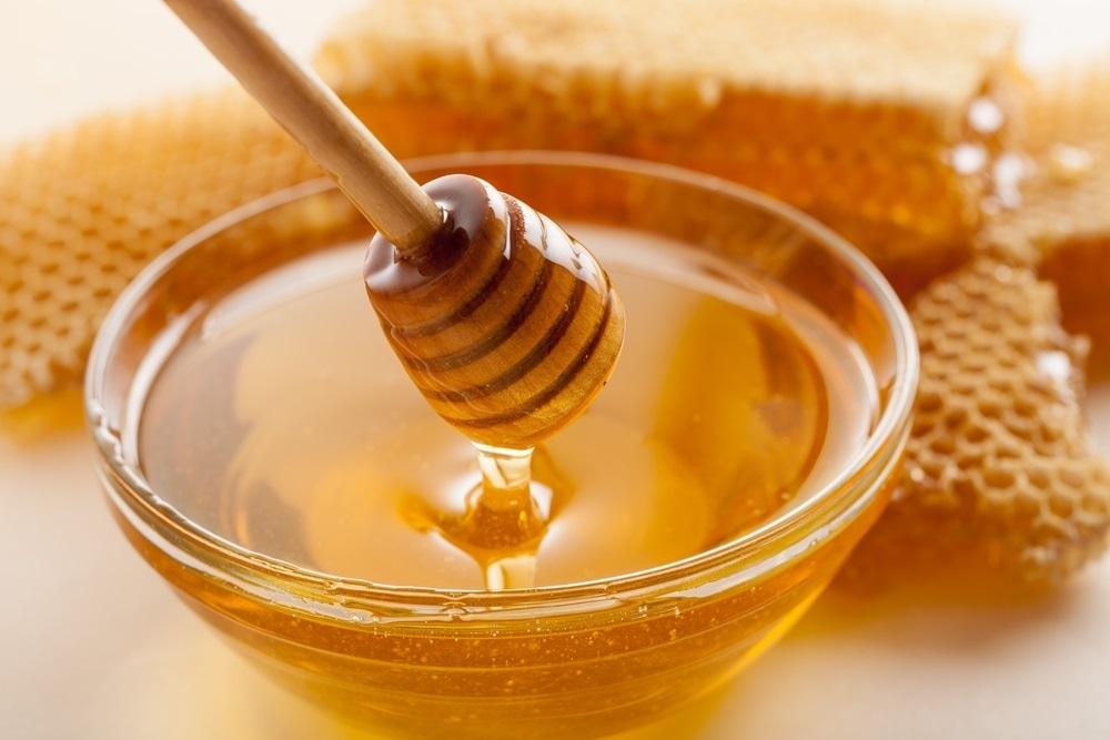 Benefits of taking honey