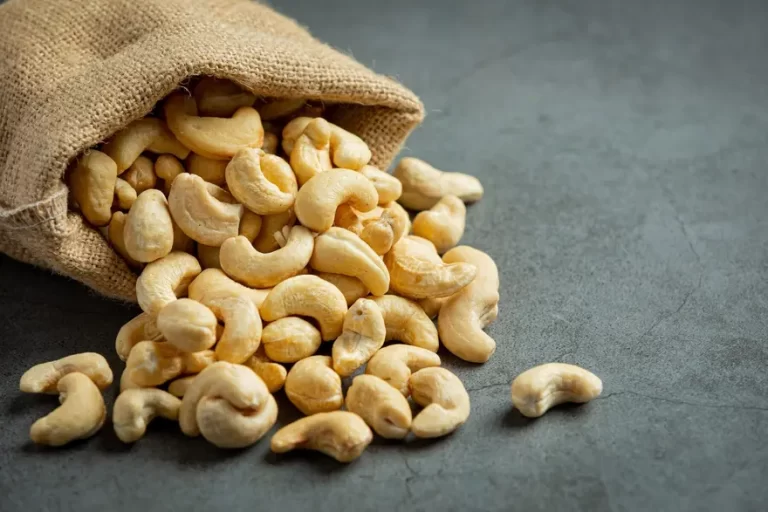 Benefits of Cashew Nuts