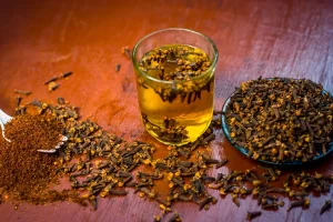 Benefits of Clove Water
