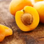 Benefits of Eating apricot